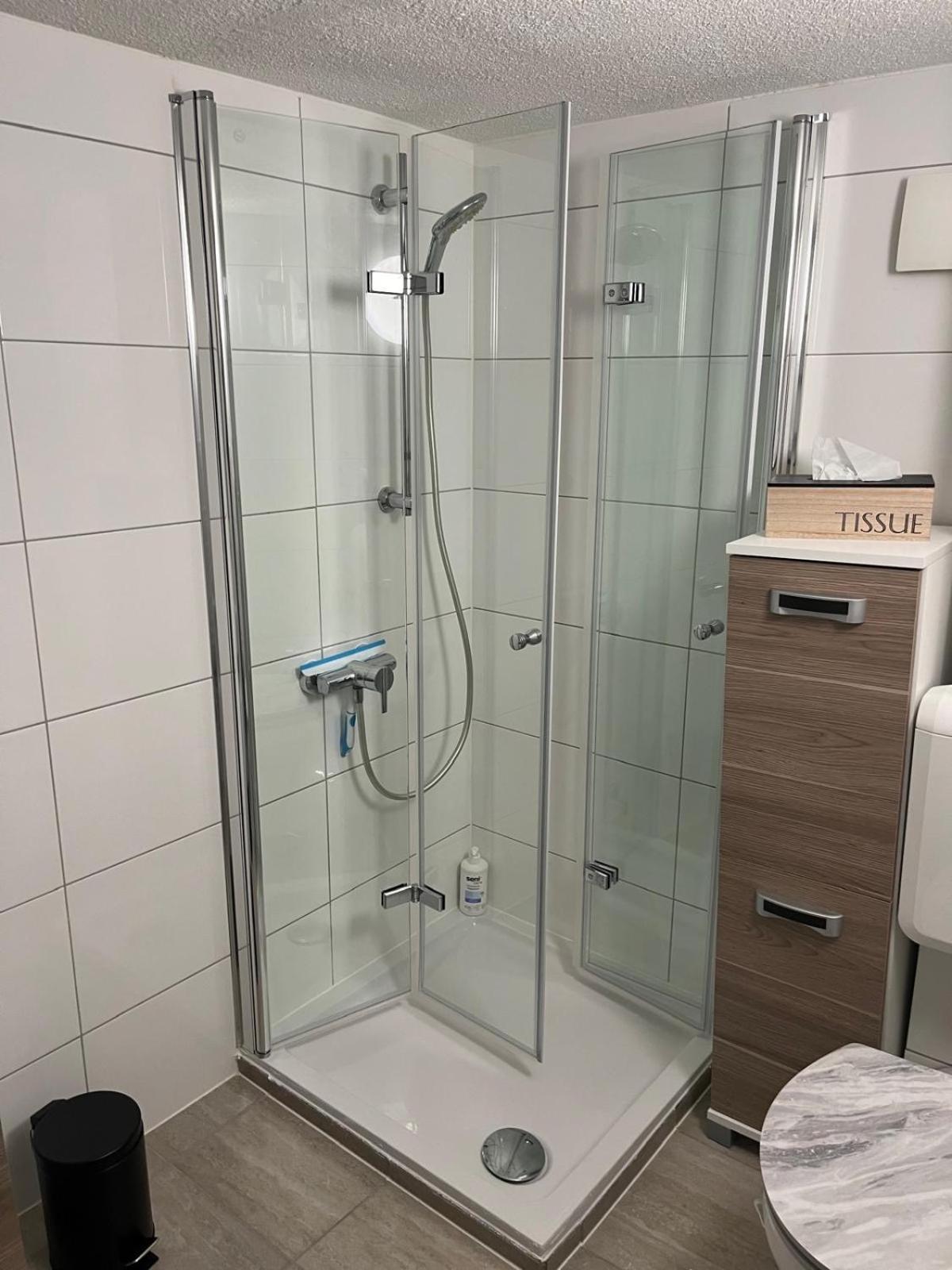 Waldstadt Homes, Ίζερλον Εξωτερικό φωτογραφία