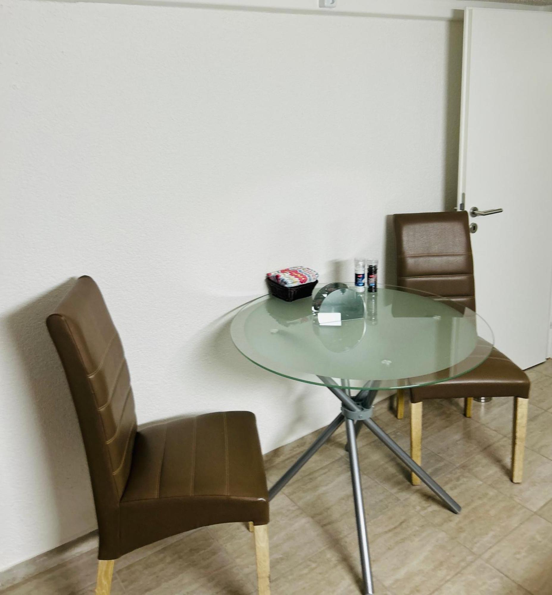 Waldstadt Homes, Ίζερλον Εξωτερικό φωτογραφία