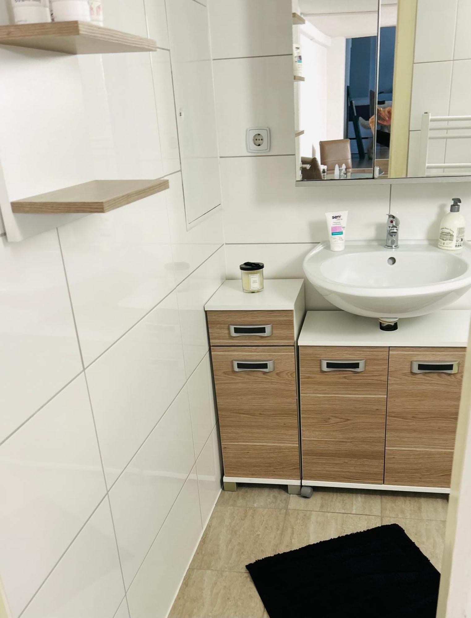 Waldstadt Homes, Ίζερλον Εξωτερικό φωτογραφία