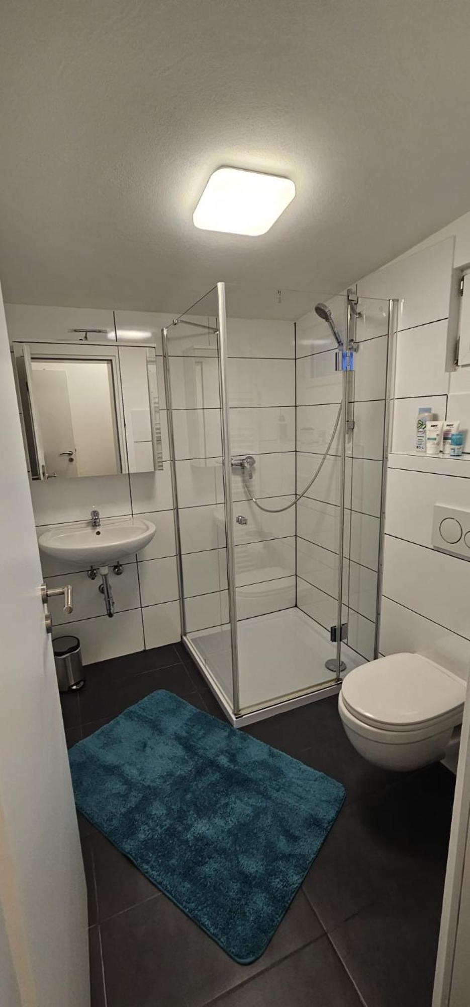 Waldstadt Homes, Ίζερλον Εξωτερικό φωτογραφία