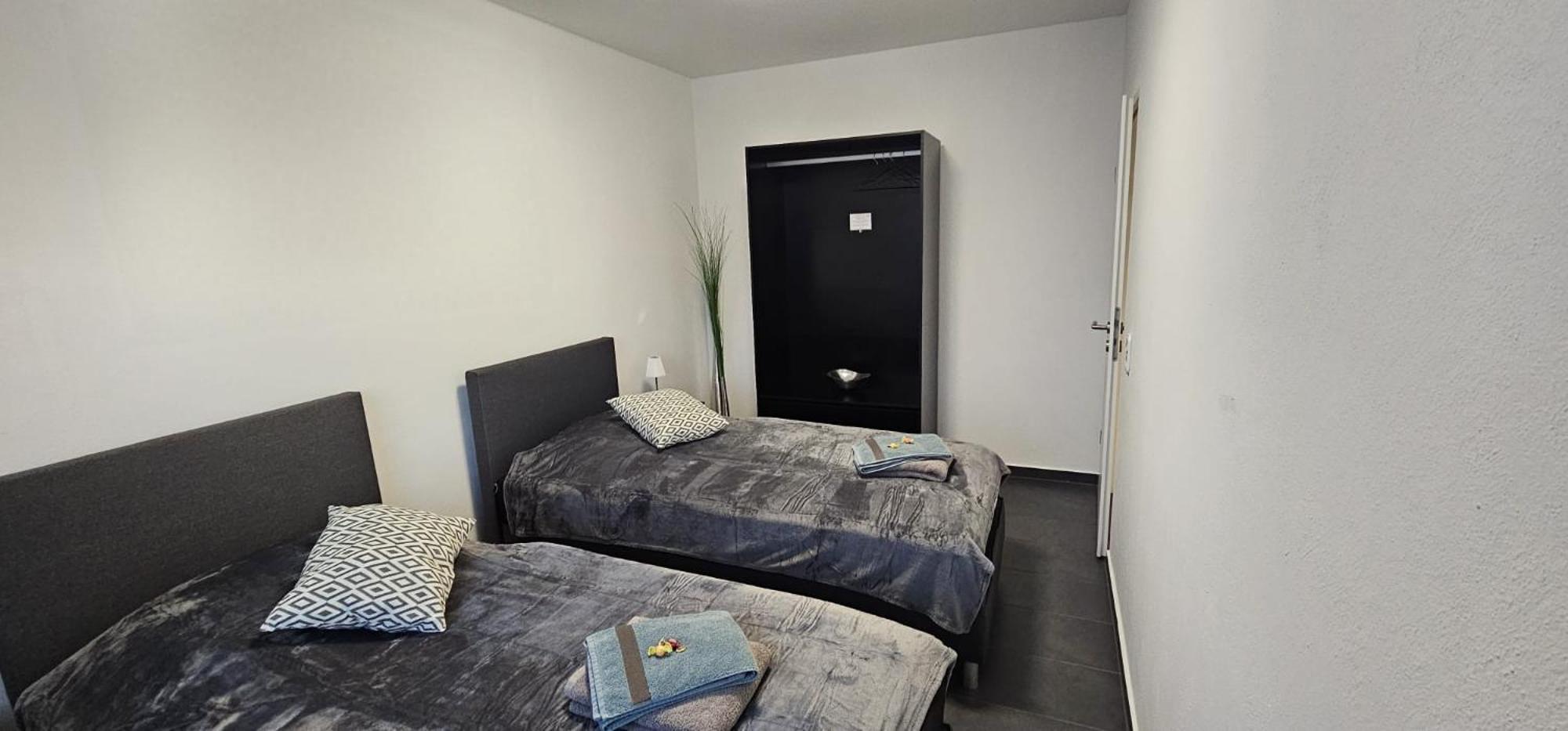Waldstadt Homes, Ίζερλον Εξωτερικό φωτογραφία